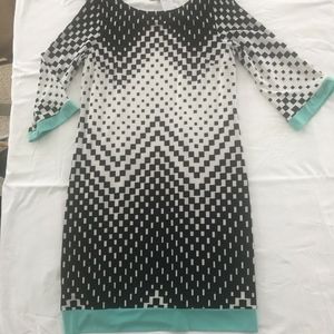 NWT Jersey Dress Size 4 Black and White 3/4 Sleeve